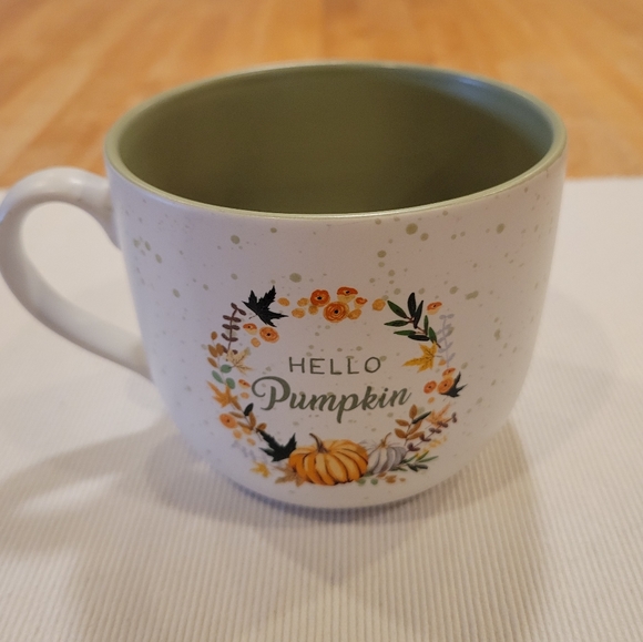 🤎EUC~ HELLO PUMPKIN MUG - Picture 4 of 5